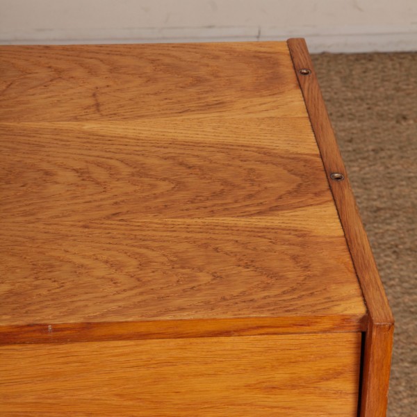 Commode en bois par Jiri Jiroutek, modèle U-453, vers 1960 - Design d'Europe de l'Est