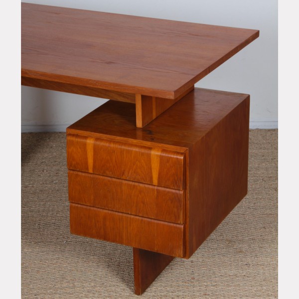 Vintage desk by Bohumil Landsman, 1970s - Eastern Europe design