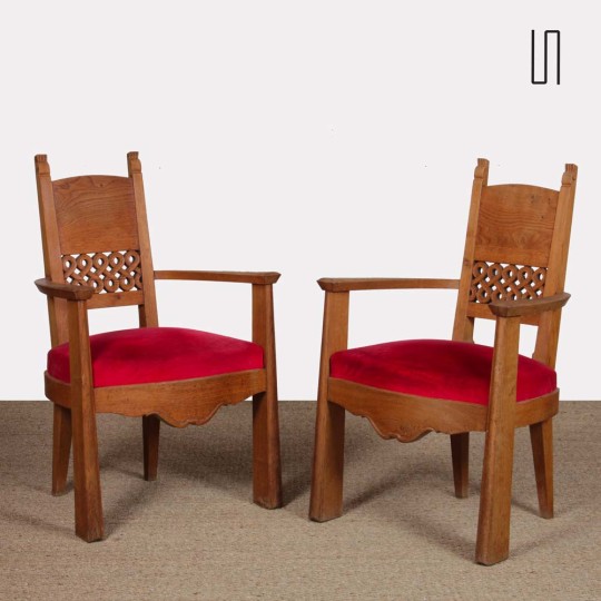 Paire de fauteuils en chêne massif des années 1940 - 