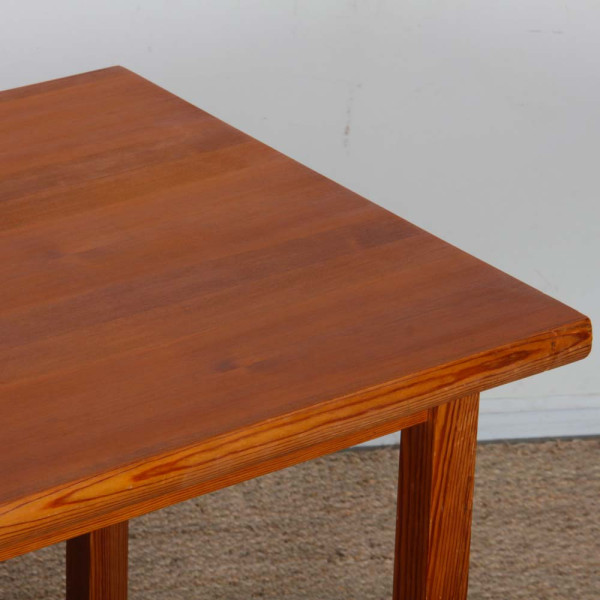 Bureau vintage en pin date des années 1980 - 