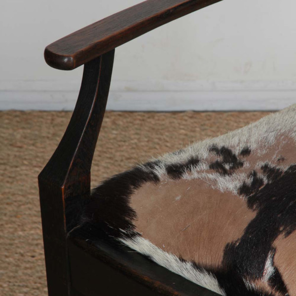Fauteuil bridge en bois et peau, travail du début du XXe siècle - 