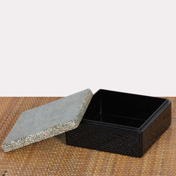 Eggshell box by Annam Heritage, 20th century work - 