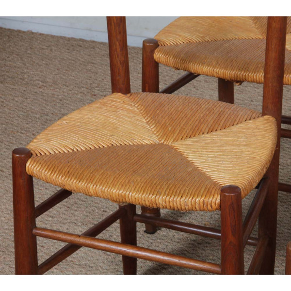 Ensemble de 4 chaises paillées en bois, travail français, 1950 - 