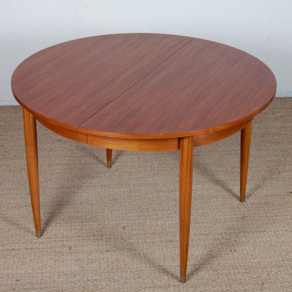 Round, extendable wooden dining table, 1960 - 