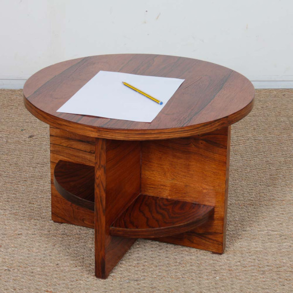 Table basse ronde en noyer et palissandre, XXe siècle - 