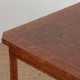 Table de jeux carrée en marqueterie, début du XXe siècle - 