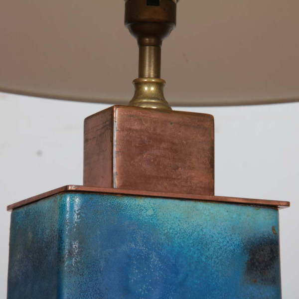 Lampe à poser en métal émaillé des années 1950 - 