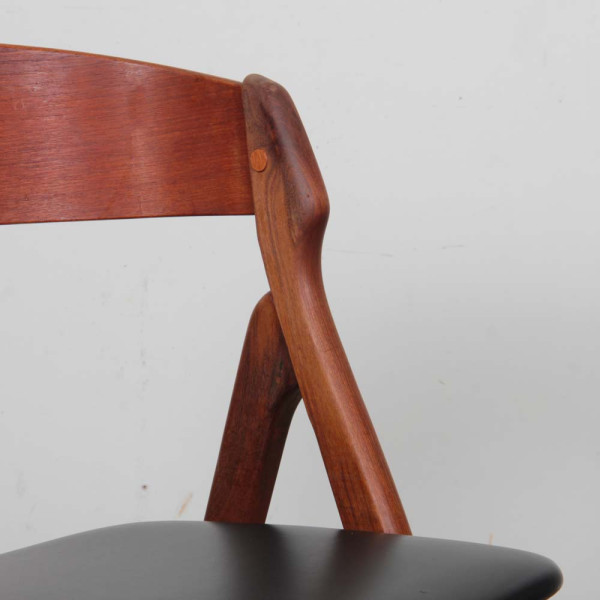 Pair of chairs by Henning Kjaernulf for Boltinge Stolefabrik, 1960 - Scandinavian design