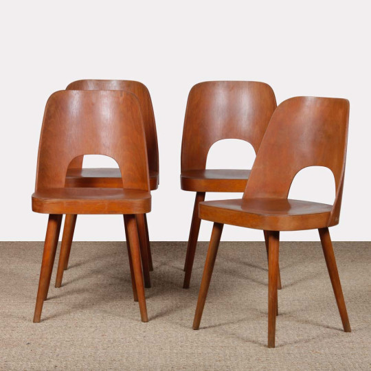 Suite de 4 chaises vintage par Oswald Haerdtl pour Ton, 1960 - Design d'Europe de l'Est