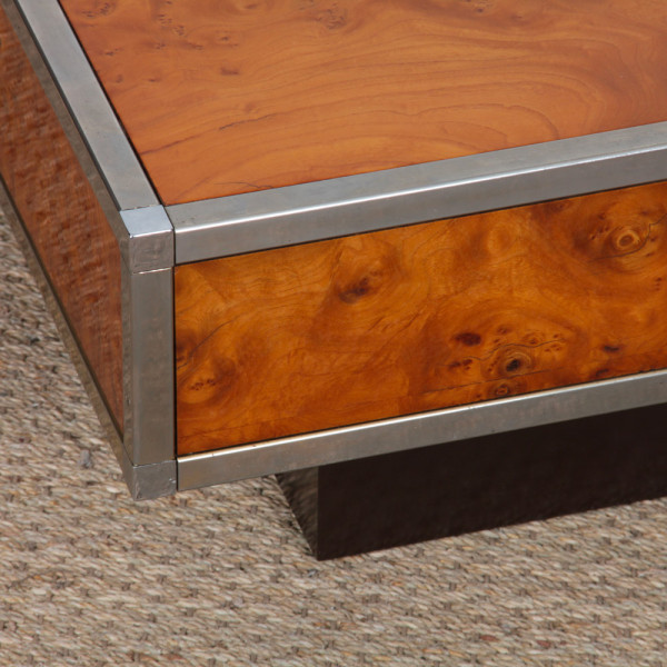 Table basse carrée en bois de loupe dans le goût de Willy Rizzo, 1970 - 