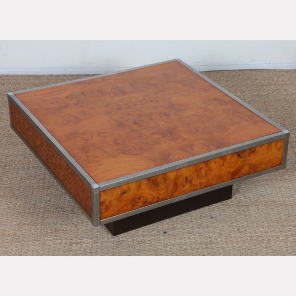 Table basse carrée en bois de loupe dans le goût de Willy Rizzo, 1970 - 