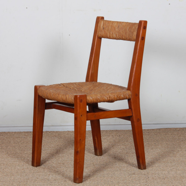 Suite de 6 chaises paillées en orme massif, travail français, 1950 - 