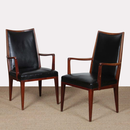 Paire de fauteuils vintage en bois et simili-cuir des années 1950 - 