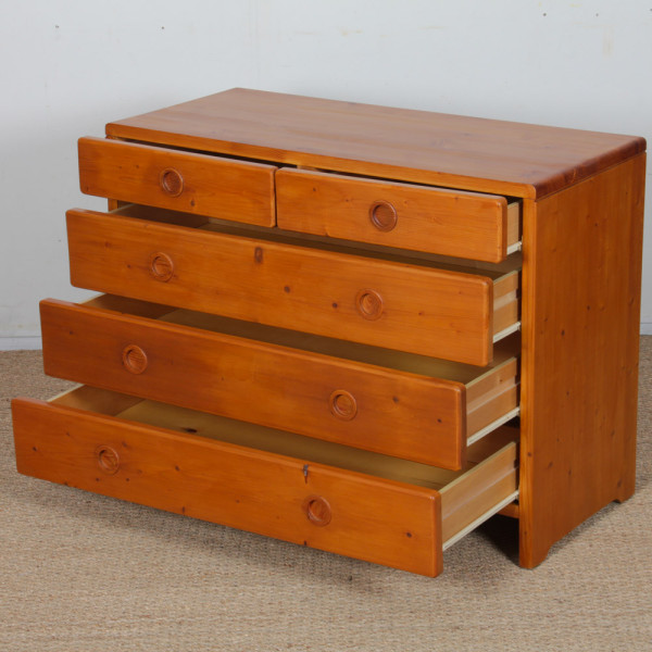 Pine chest of drawers, selected by Charlotte Perriand for Les Arcs, 1960 - 