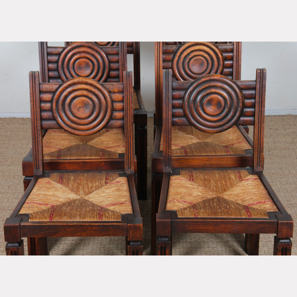 Suite de 6 chaises paillées en bois massif, travail français, 1940 - 