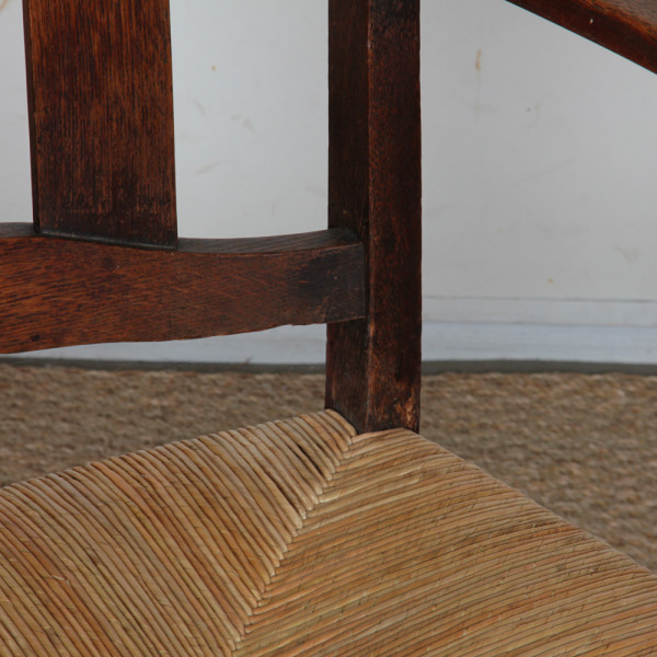 Fauteuil Arts & Crafts, travail anglais début du XXe siècle - 