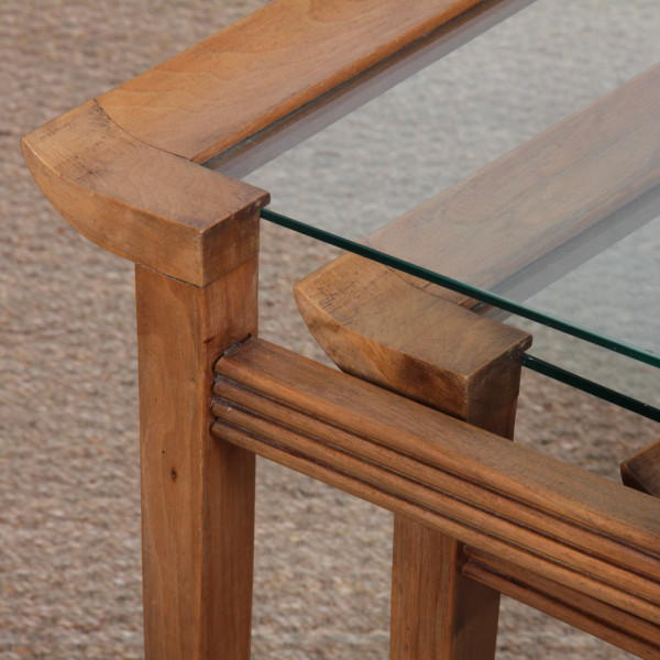 Suite de 3 tables gigognes en noyer par Maxime Old, circa 1940 - 