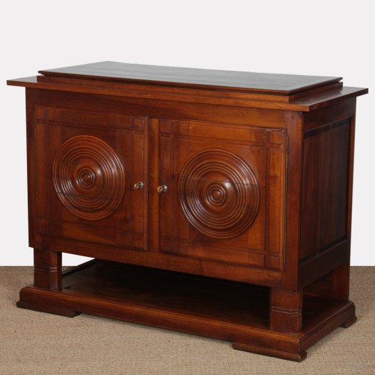 Buffet en noyer dans le goût de Charles Dudouyt, 1940 - 