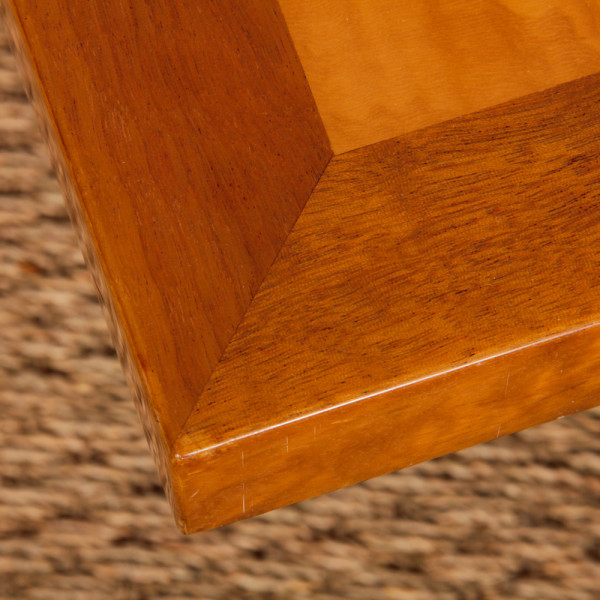 Table basse carrée en loupe de bouleau des années 1980 - 