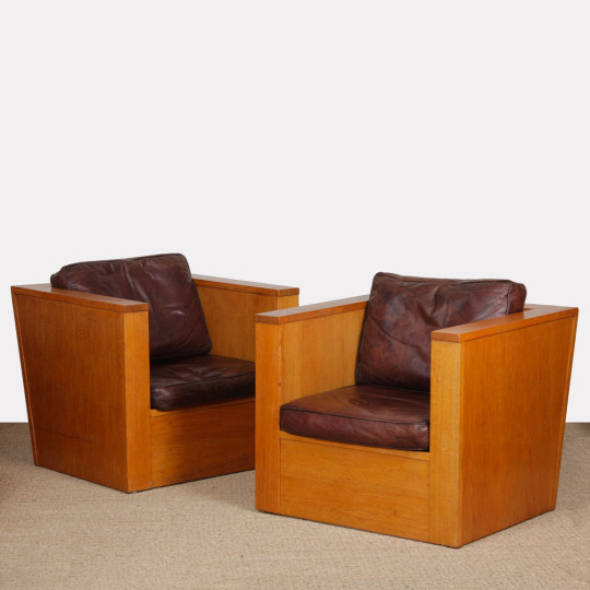 Paire de fauteuils cubiques, seconde moitié du XXe siècle - 