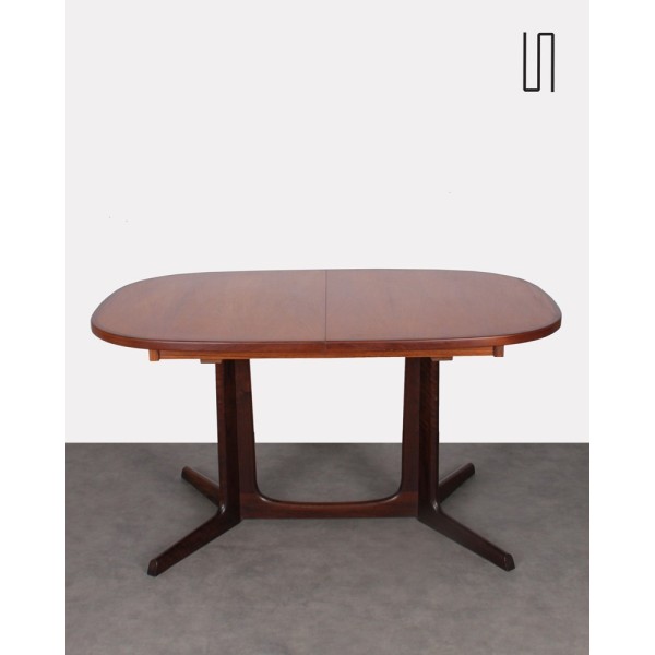 Scandinavian palisander dining table by Niels O. Moller - Scandinavian design