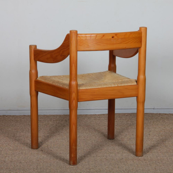 Pair of Carimate armchairs by Vico Magistretti for Cassina, 1960 - 