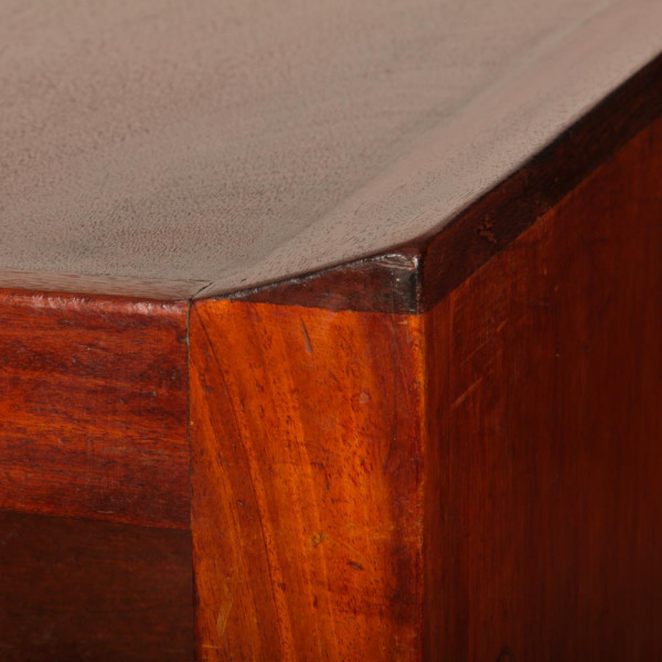 Wooden desk, a modernist piece from the 1930s - 
