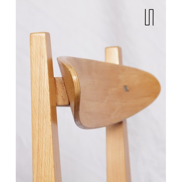 Suite de 4 chaises polonaises par Maria Chomentowska - Design d'Europe de l'Est