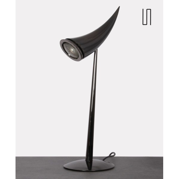 Lampe dessinée par Philippe Starck pour Flos, modèle Ara, 1988 - 