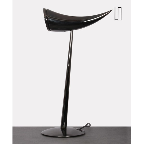 Lampe dessinée par Philippe Starck pour Flos, modèle Ara, 1988 - 