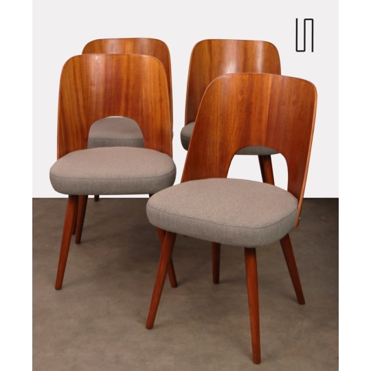 Ensemble de 4 chaises par Oswald Haerdlt pour Tatra Nabytok, 1950 - Design d'Europe de l'Est