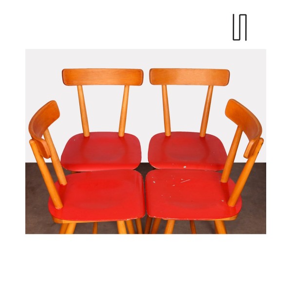 Ensemble de quatre chaises rouges éditées par Ton, 1960 - Design d'Europe de l'Est