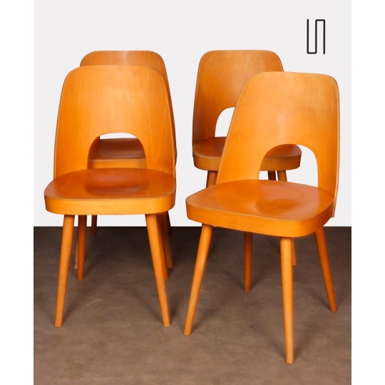 Ensemble de 4 chaises en bois par Oswald Haerdtl pour Ton, 1960 - Design d'Europe de l'Est