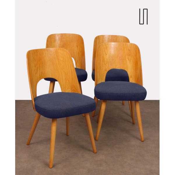 Suite de 4 chaises par Oswald Haerdlt pour Tatra Nabytok, 1950 - Design d'Europe de l'Est