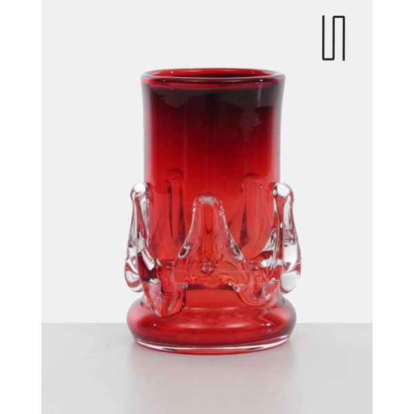 Red Eastern European vase by Jerzy Słuczan-Orkusz - Eastern Europe design
