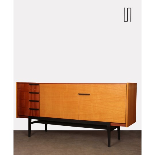 Enfilade par Frantisek Mezulanik pour UP Zavody, 1960 - 