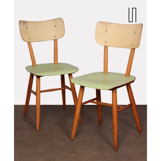 Paire de chaises vintage en bois pour le fabricant Ton, 1960