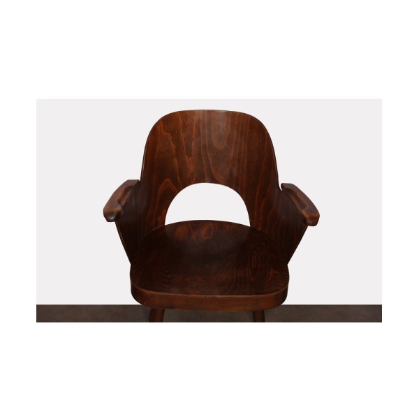 Vintage wooden armchair by Lubomir Hofmann for Ton, 1960s - 