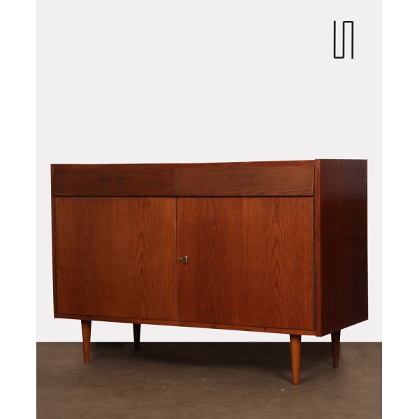 Buffet en chêne par UP Zavody vers 1960 - Design d'Europe de l'Est