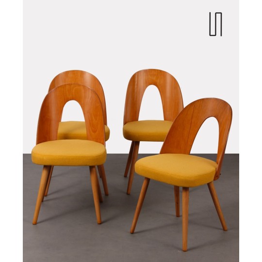 Ensemble de 4 chaises vintage par Antonin Suman, 1960