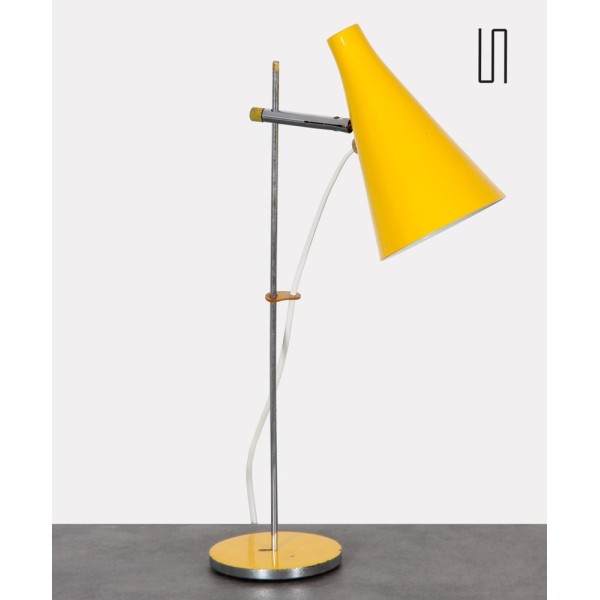 Lampe à poser en métal jaune par Josef Hurka pour Lidokov, 1960 - Design d'Europe de l'Est