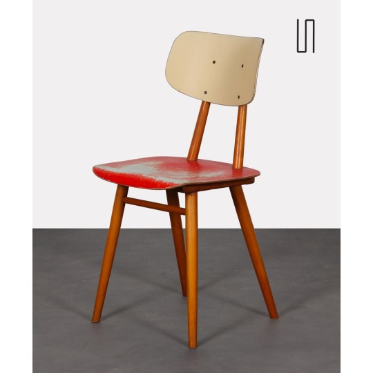 Chaise rouge produite par Ton, 1960 - Design d'Europe de l'Est