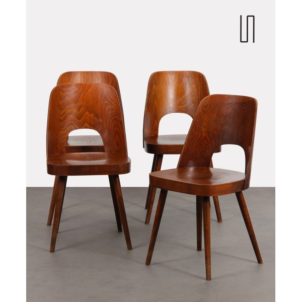 Suite de 4 chaises en bois par Oswald Haerdtl pour Ton, 1960 - Design d'Europe de l'Est