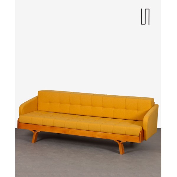 Sofa produced by Drevopodnik Holesov in the 1960s - Eastern Europe design