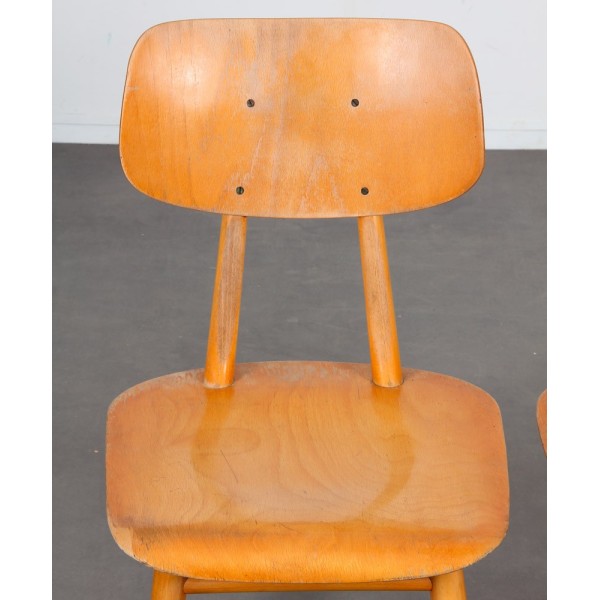 Paire de chaises en bois produite par Ton, 1960 - Design d'Europe de l'Est